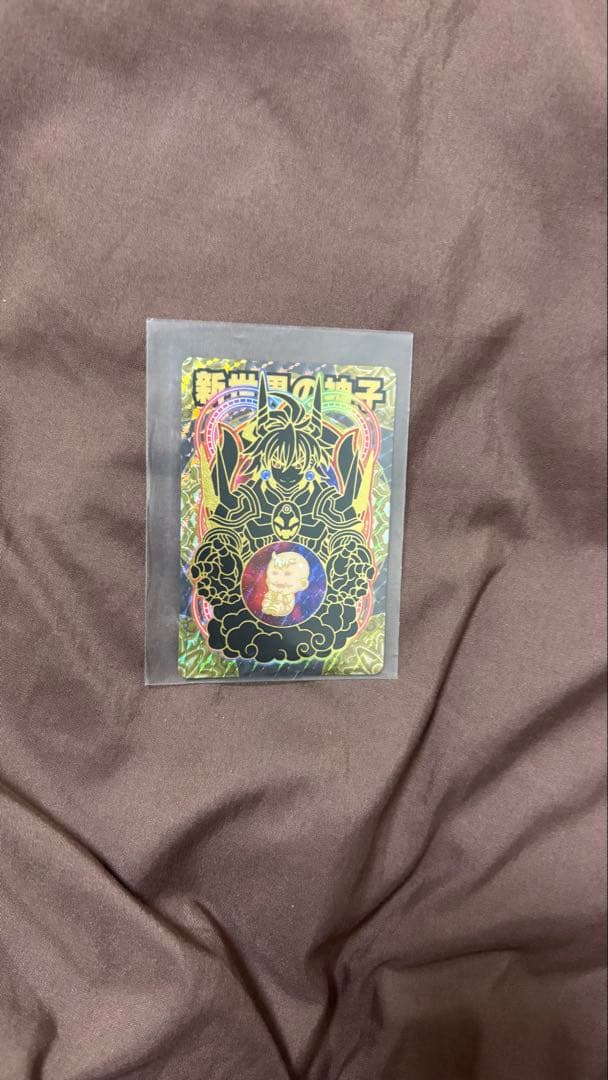 神秘的なキャラクター トレーディングカード