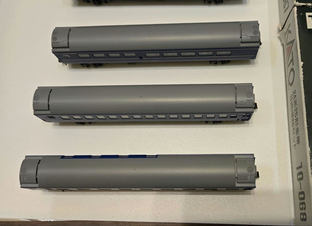 ブルートレイン 計10両(EF66と客車と電源車)