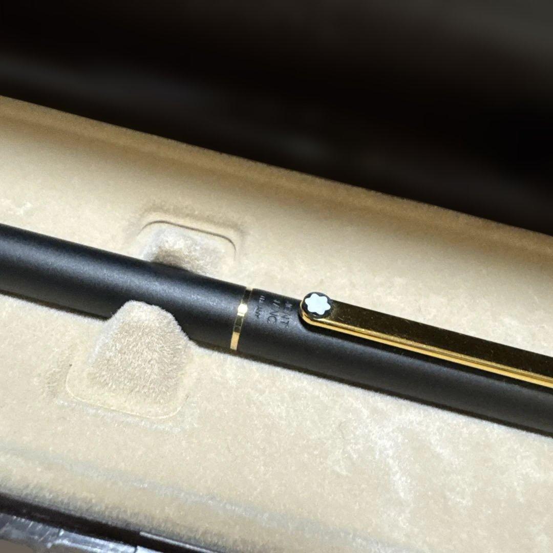 新品未使用モンブラン ノック式シャープペンSライン黒ゴールド MONTBLANC