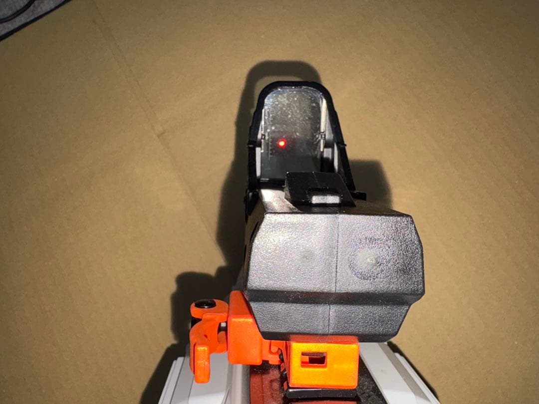 ナーフ　ライバルシリーズ　ヘラ　バッテリー・ドットサイト・マガジンセット