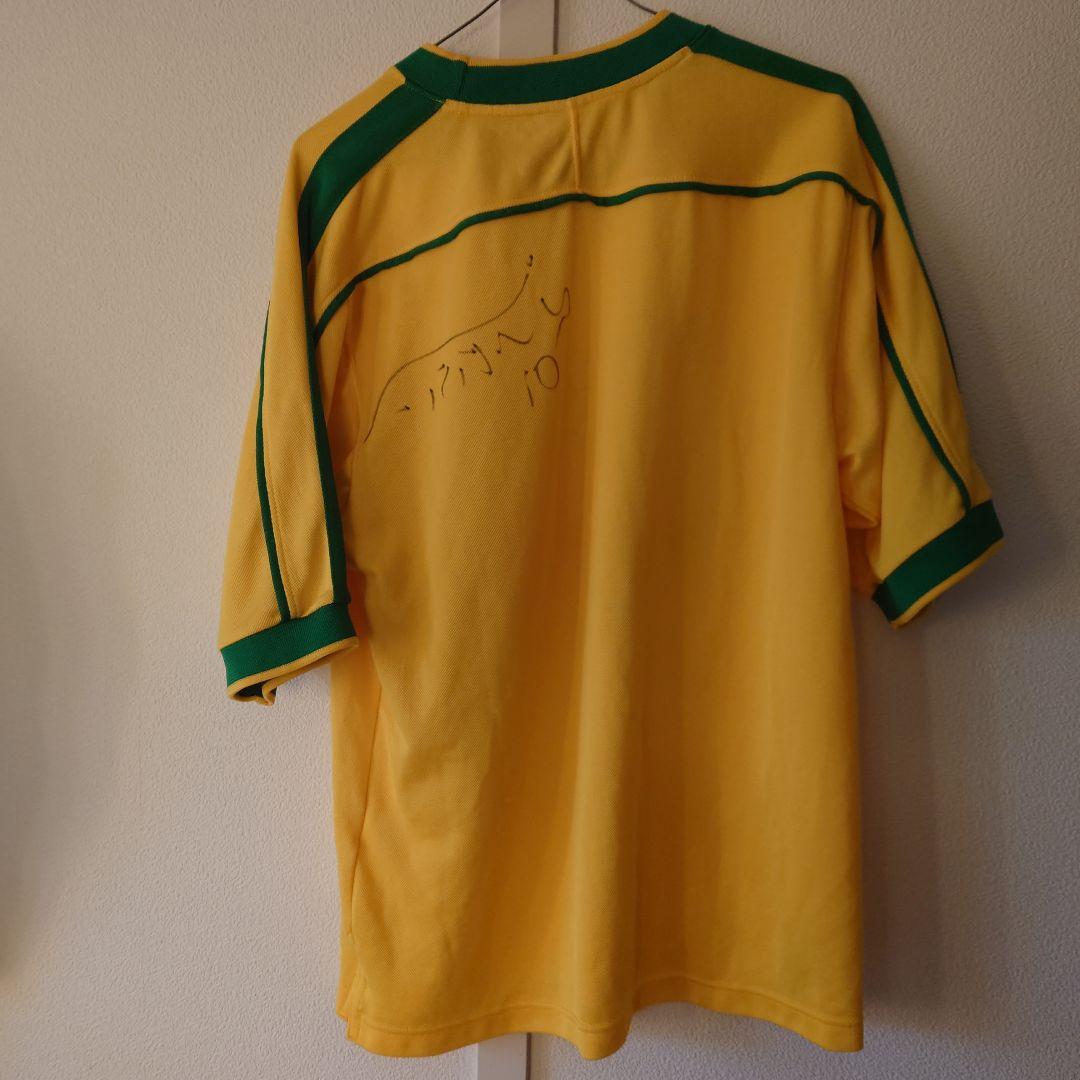 ブラジル代表　ユニフォーム　直筆サイン入り