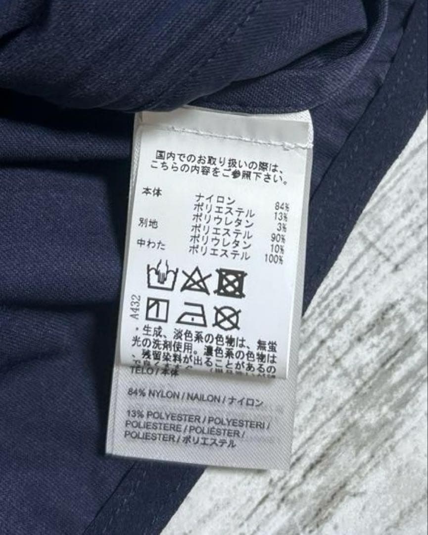 ◆新品◆　J.LINDEBERG　ジャケット　M　軽量　防寒　ジェイリンドバーグ