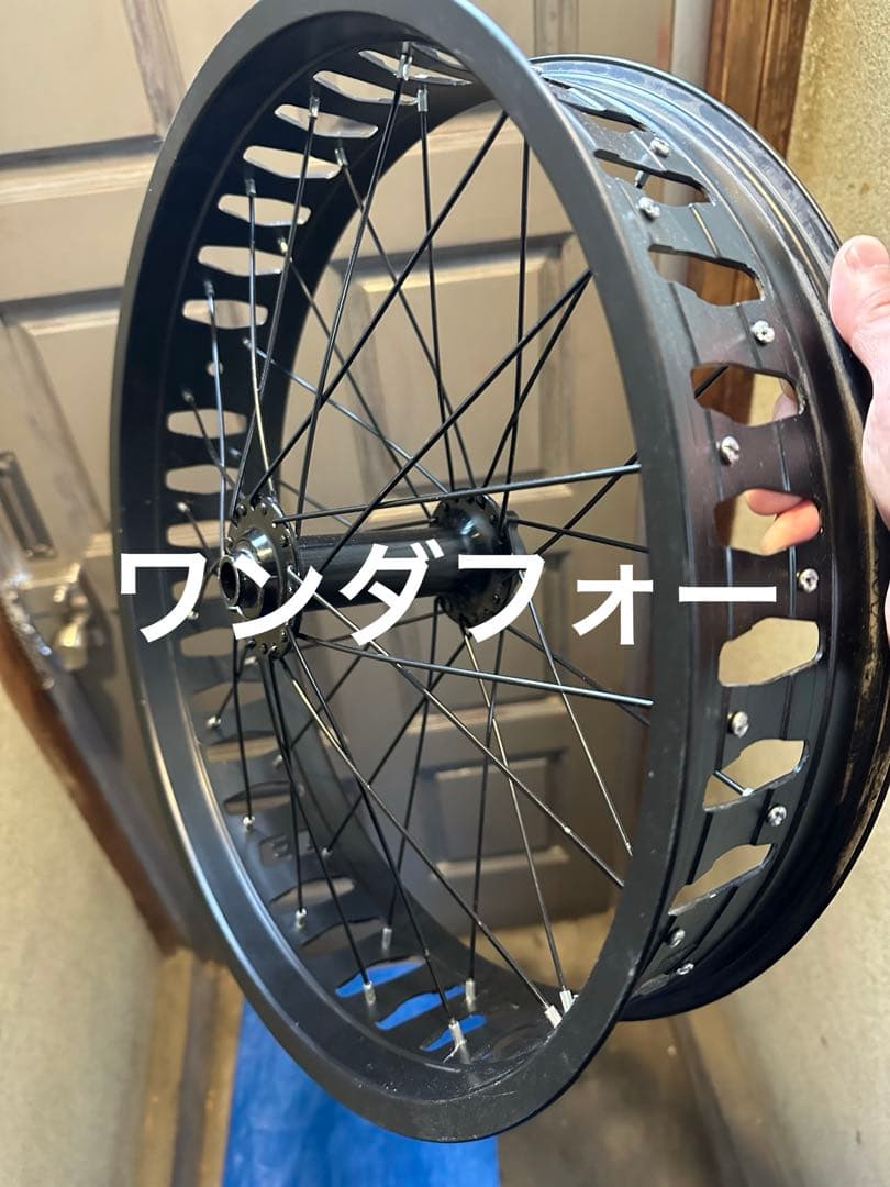 Super73rx rフロントホイール20x5.0