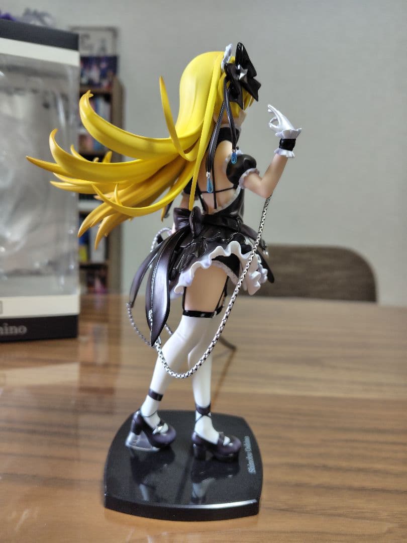 忍野忍 メイドフィギュア