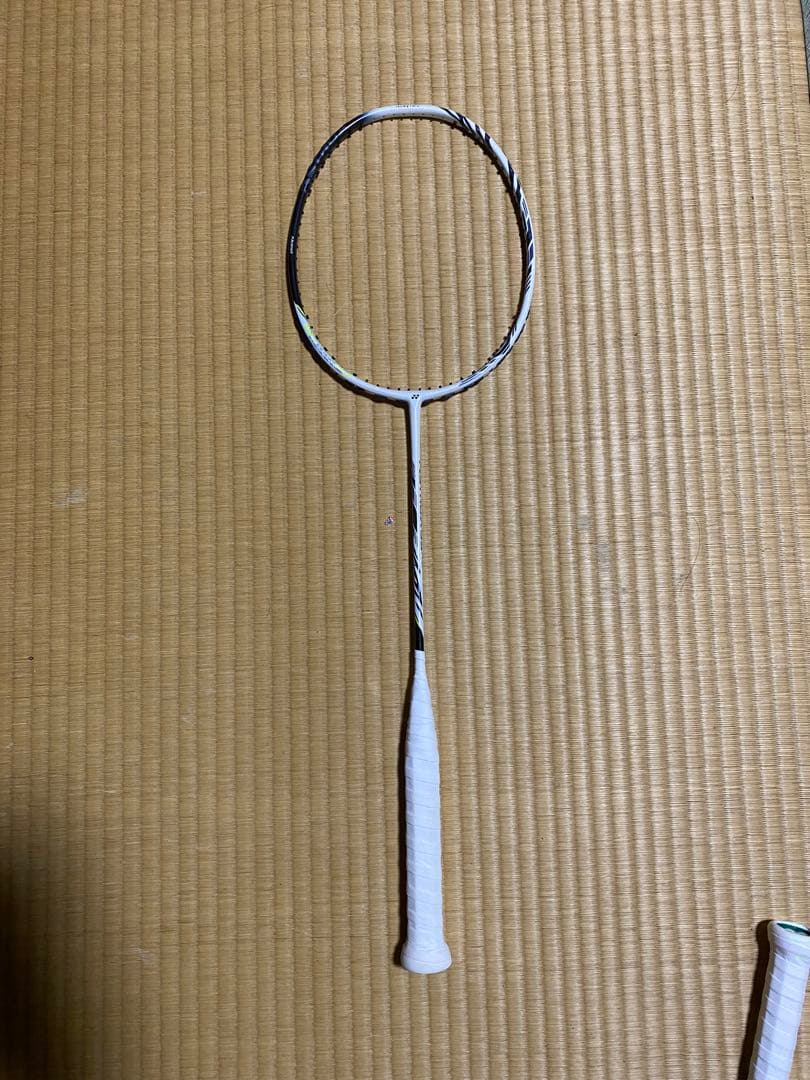 ASTROX 99 PRO (4U5) 貴重人気カラー！