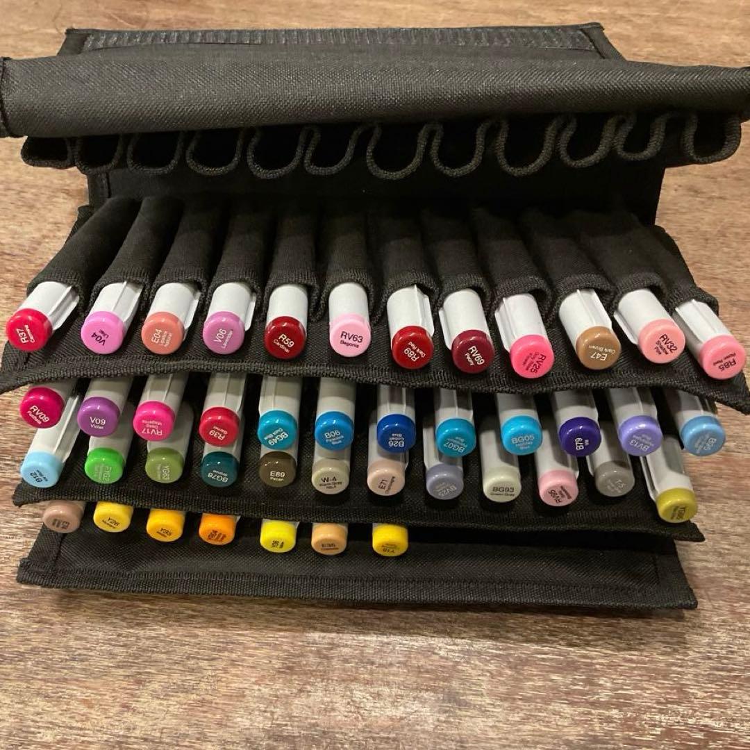 美品！Copic Sketch コピックインク43本+専用ケース 72本用