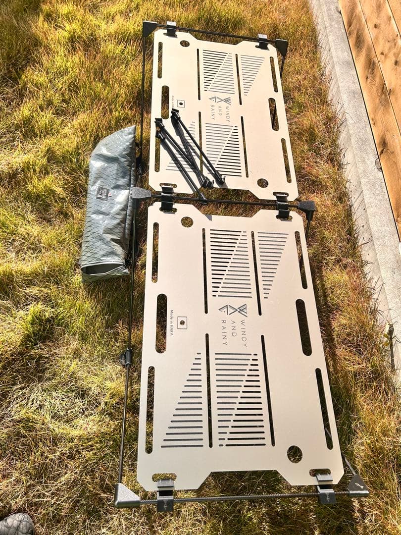 WINDY AND RAINY アウトドアテーブル bouble table