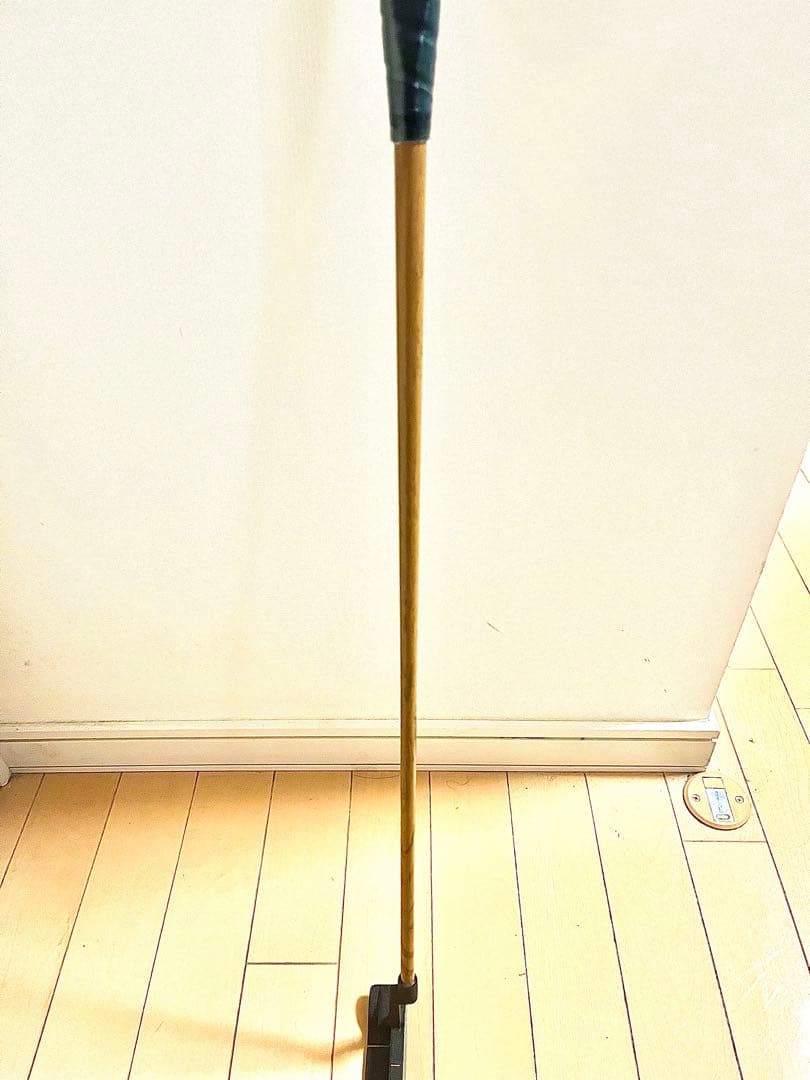 大幅値引14444⇒9999円☆JAGUAR社ヒッコリーシャフトパター35インチ