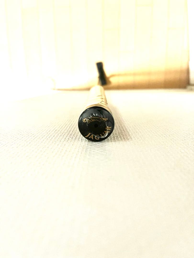 大幅値引14444⇒9999円☆JAGUAR社ヒッコリーシャフトパター35インチ