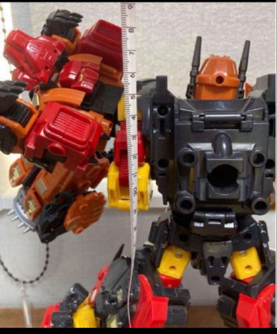 非正規 トランスフォーマー プレダキング風　巨大サイズ