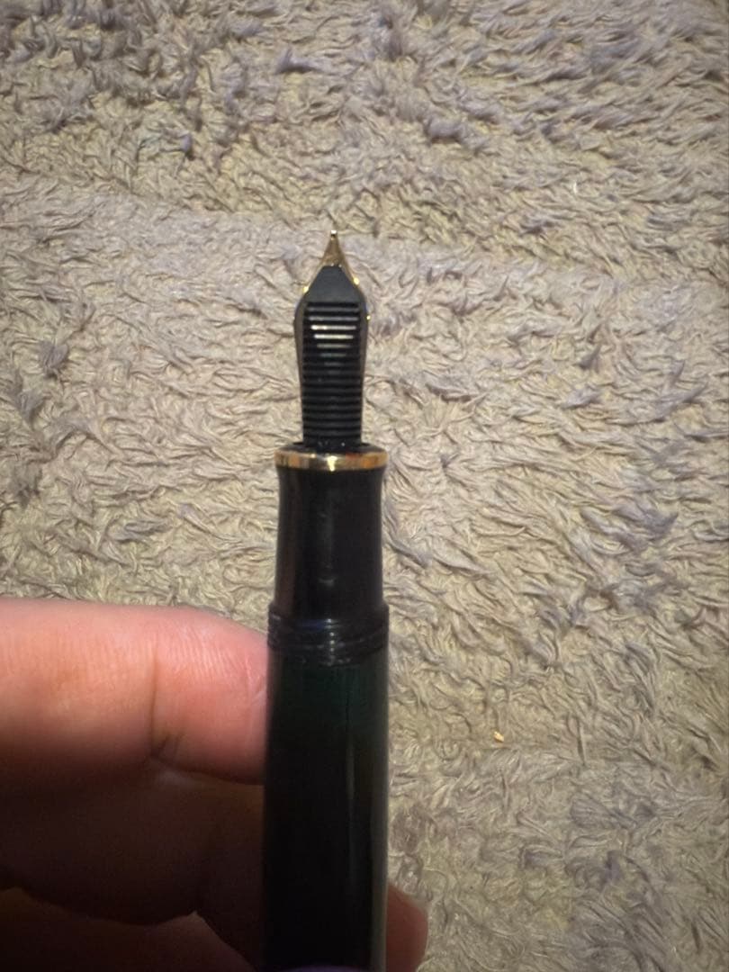 限定ペリカン　万年筆　スーベレーンM600 黒　字幅F