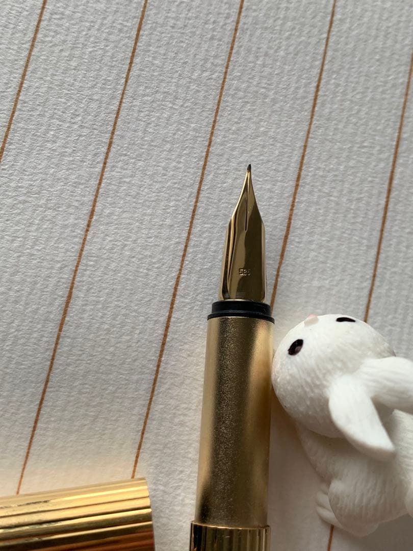 Montblancモンブラン ノブレス（ゴールド）14k万年筆