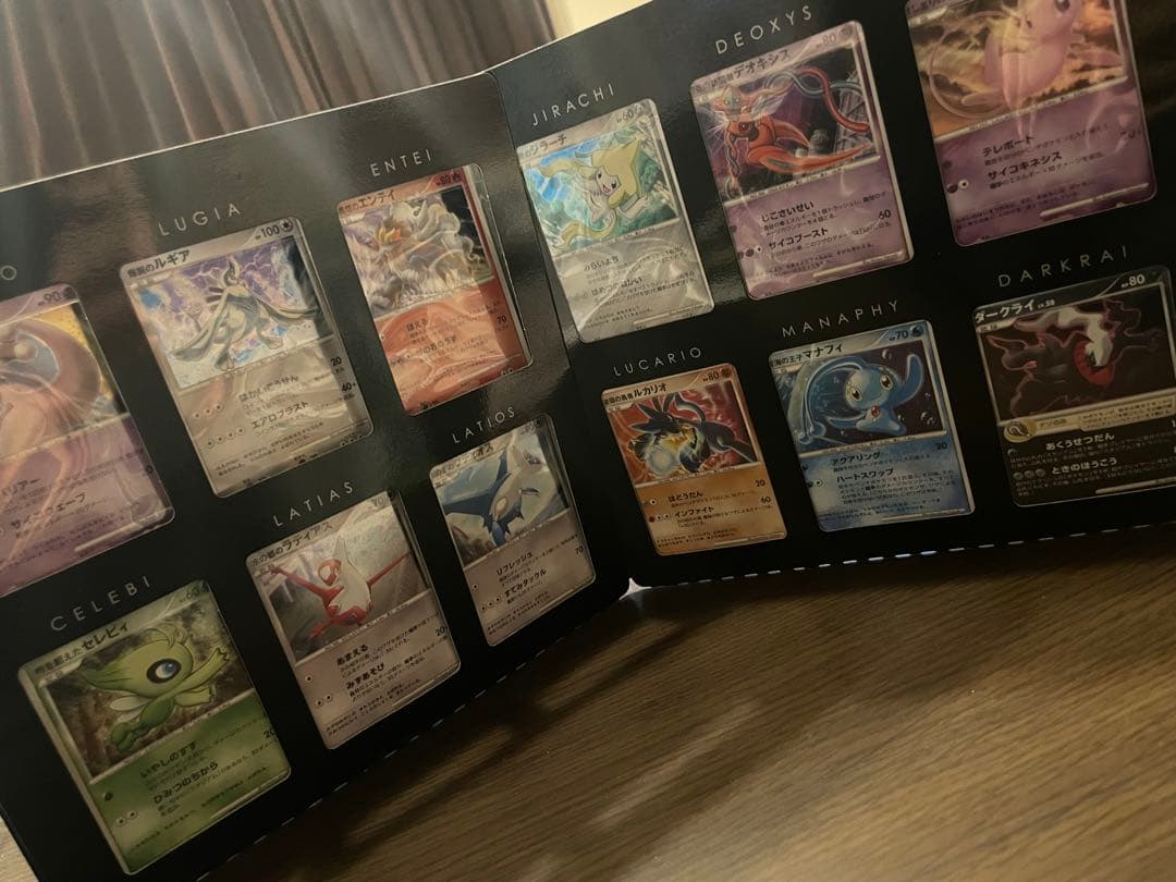 映画10周年記念プレミアムシート 10th ポケモンカードゲームDP コンプ