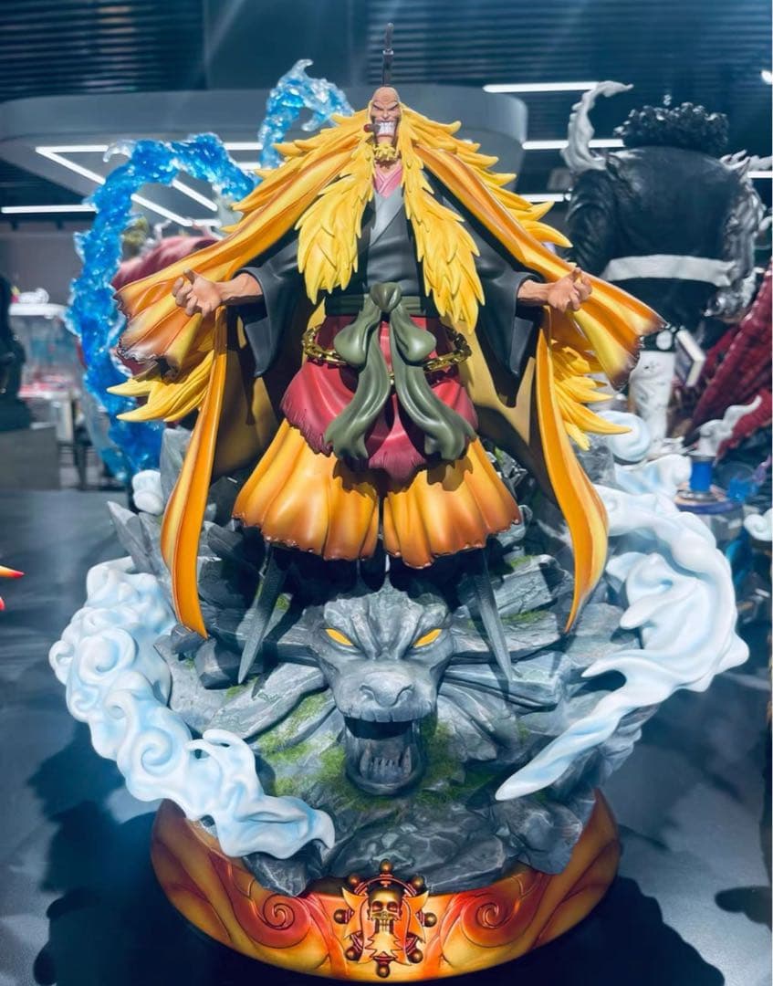 ワンピース Black -STUDIO シキ フィギュア