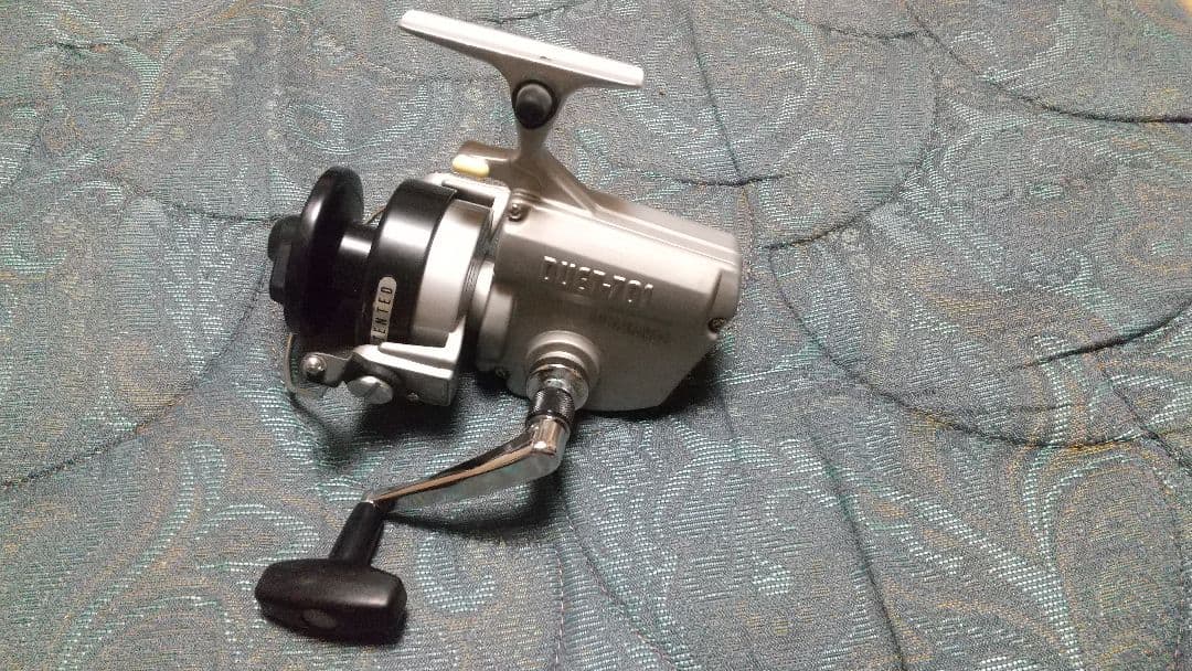 電動リール(スピニング)DUET-701　レア物