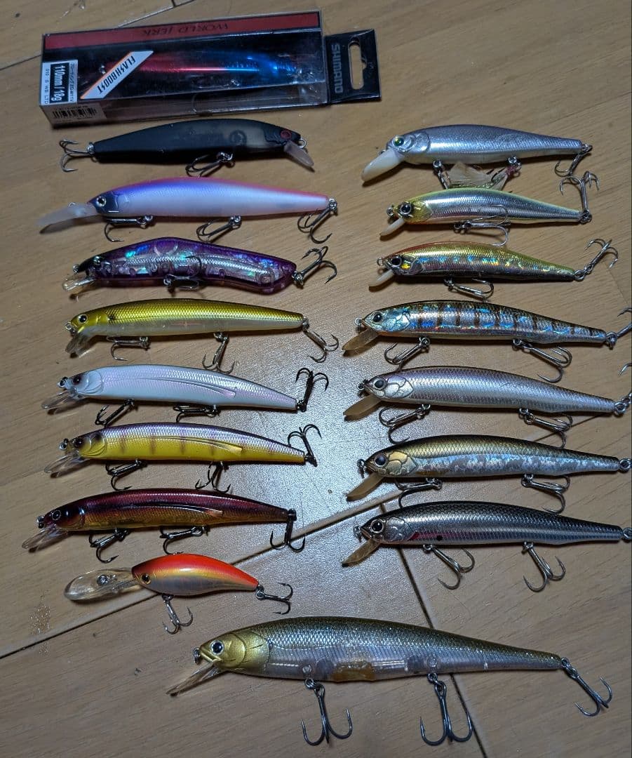 エバーグリーン　メガバス　ハイドアップなど　ミノー　シャッド　セット
