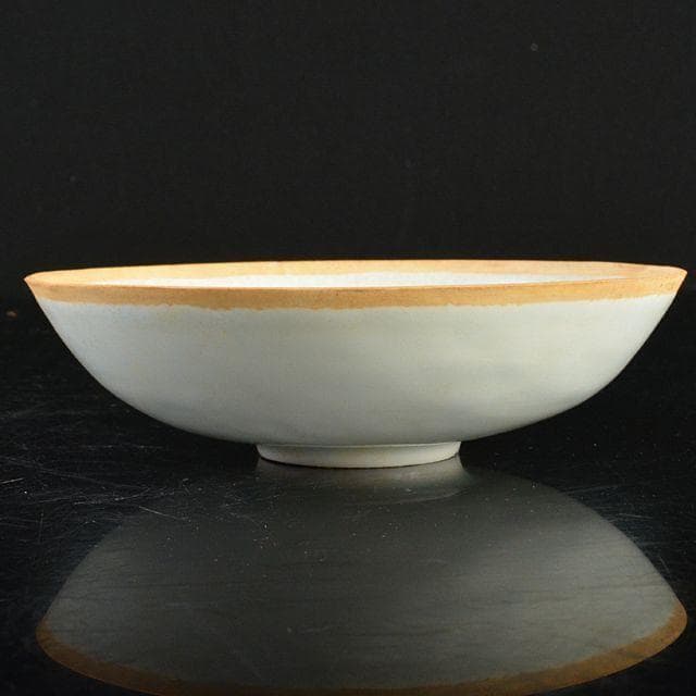 影青　青白釉　陽刻　花文　鉢