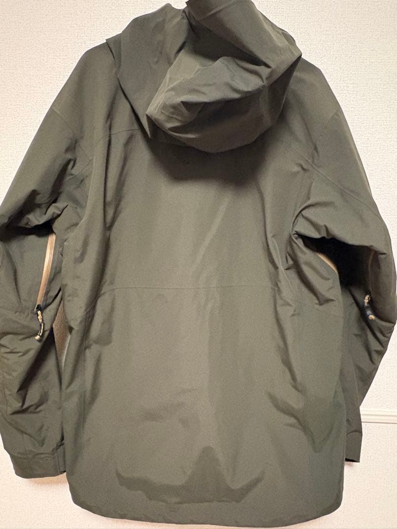 Burton [ak] GORE-TEX CYCLIC JACKET Mサイズ