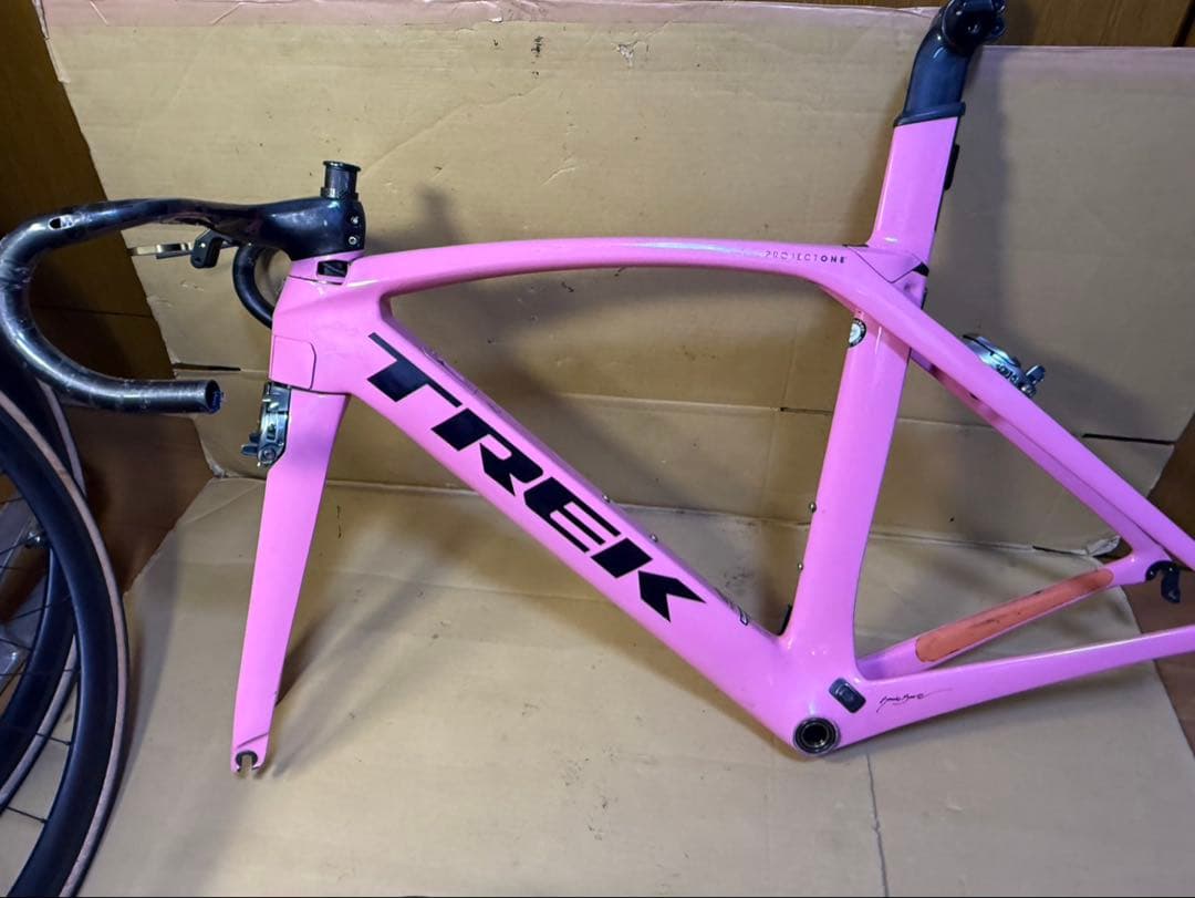 TREK MADONE9 PROJECT ONE トレック カーボンフレーム