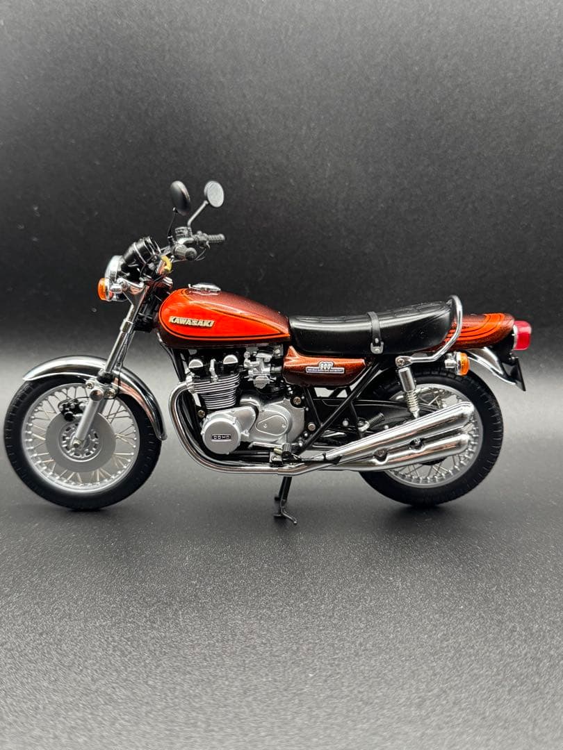 MINICHAMPS 1/12 Kawasaki Z1 900キャンディブラウン