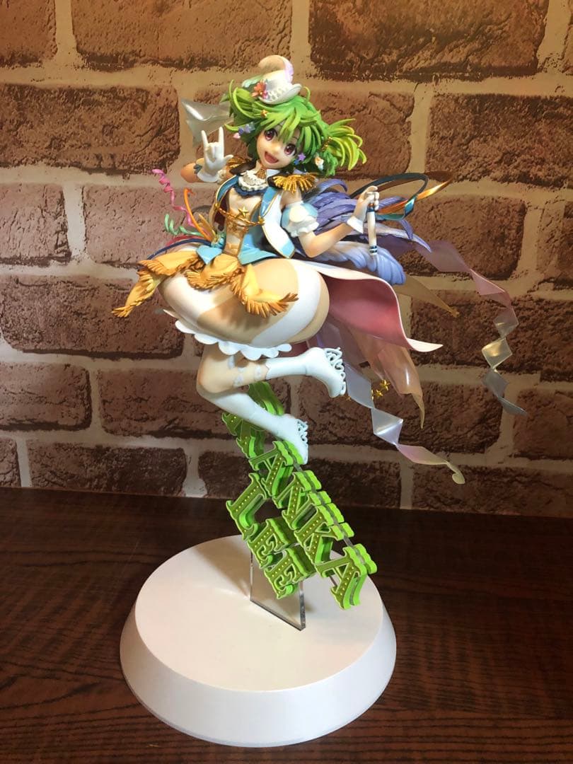 シェリル・ノーム ＆ ランカ・リー AnniversaryStage フィギュア