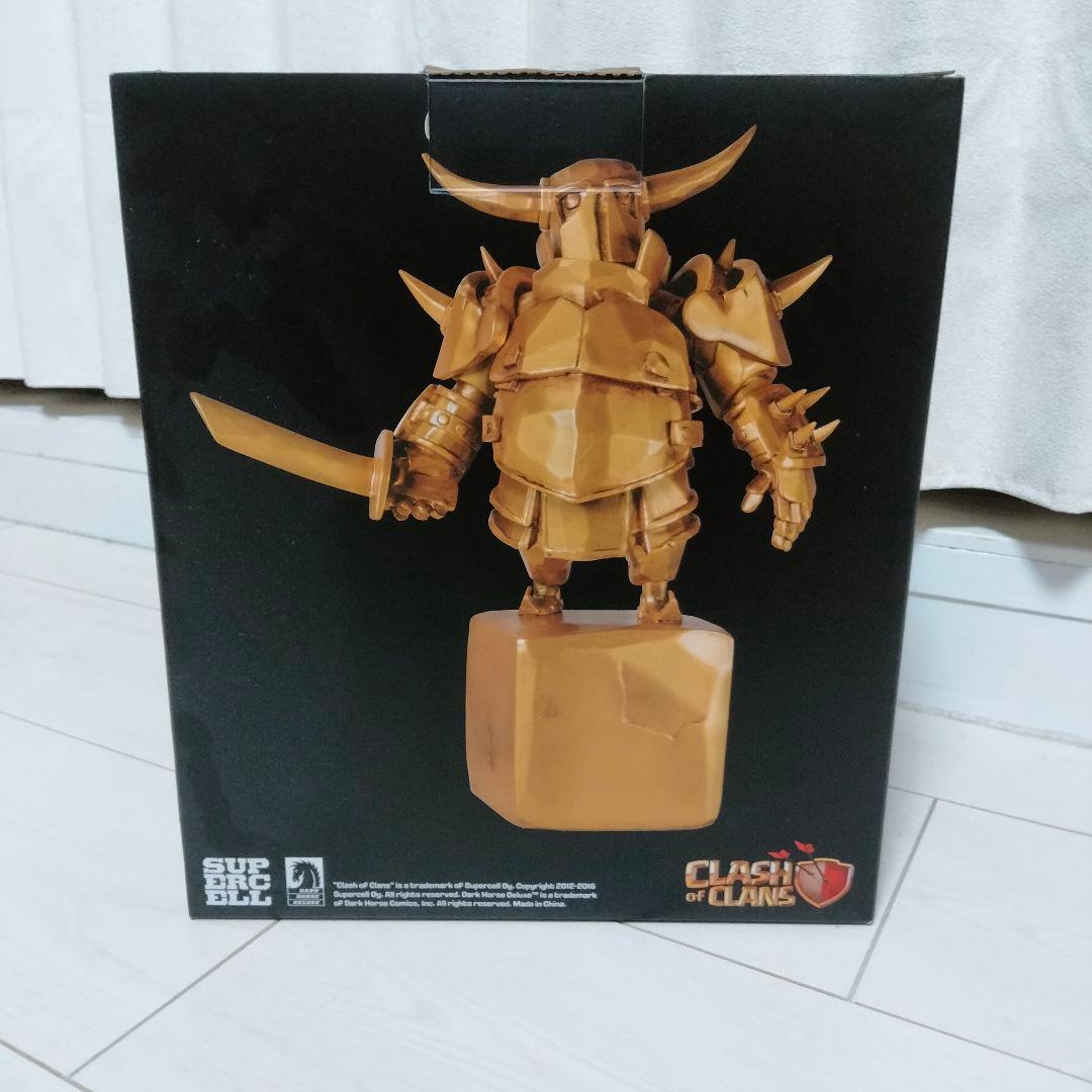 クラッシュオブクラン ゴールドペッカ像 金ペッカ