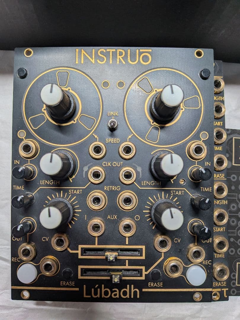 Instruo Lubadh と Expansion Pack ユーロラック