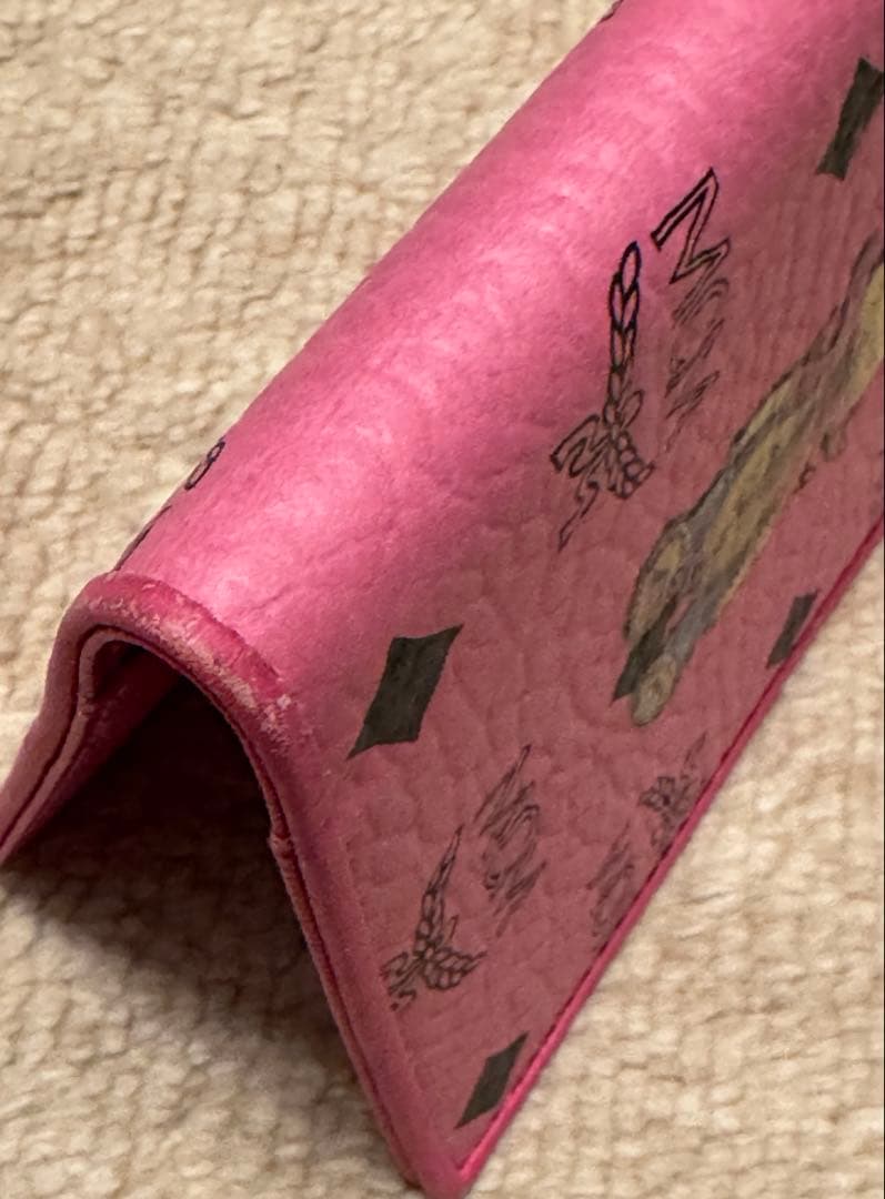 MCM ウサギ パスポートケース