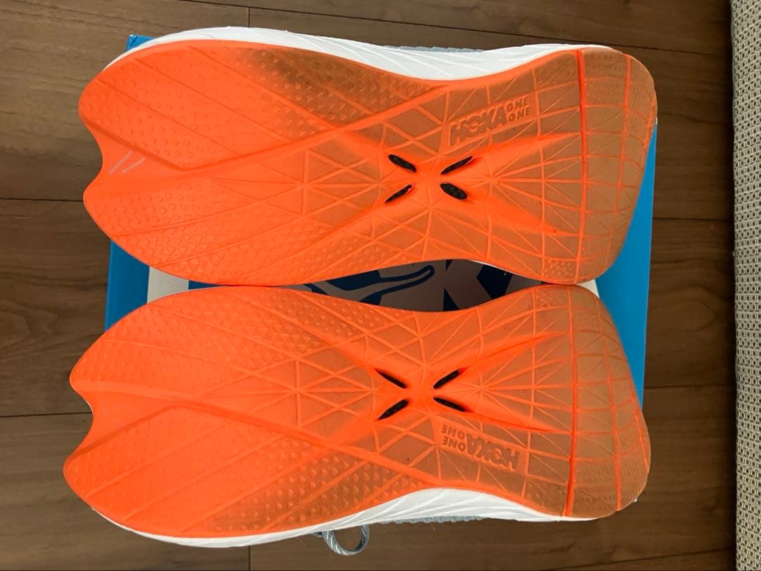 【27.0㎝】ホカオネオネ カーボンX3