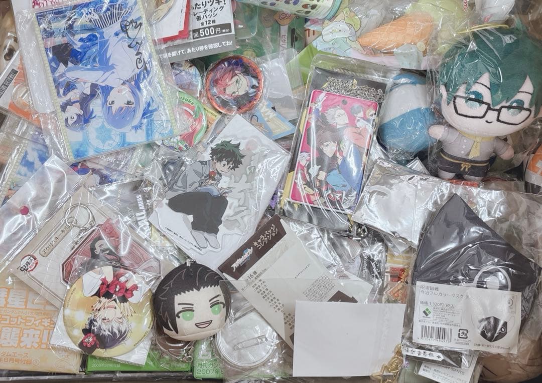 アニメグッズ ノンジャンル 缶バッジ アクリルスタンド 大量 まとめ売り