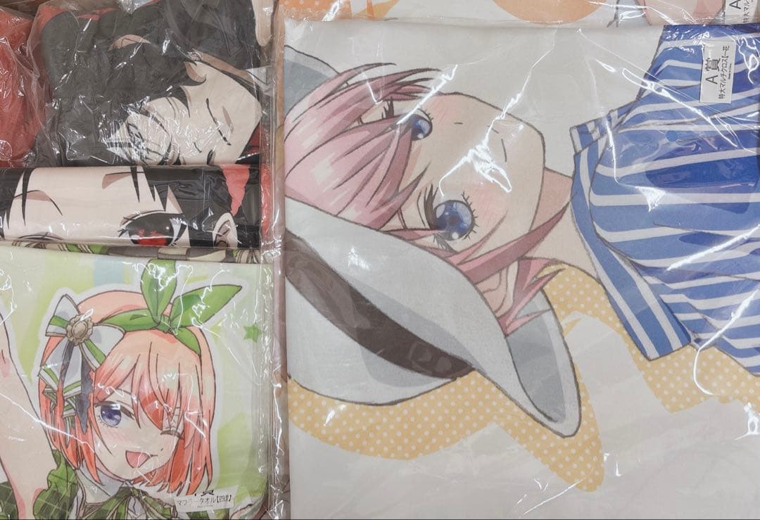 アニメグッズ ノンジャンル 缶バッジ アクリルスタンド 大量 まとめ売り