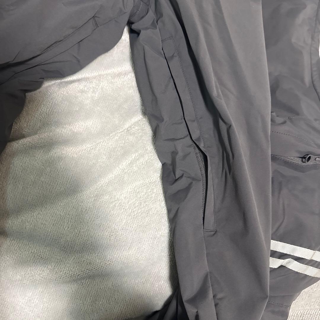 スノーボードウェア グレーとホワイト グラトリ 韓国