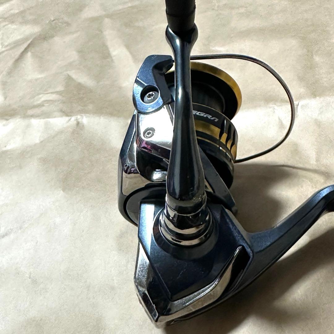 SHIMANO ULTEGRA C3000HG スピニングリール