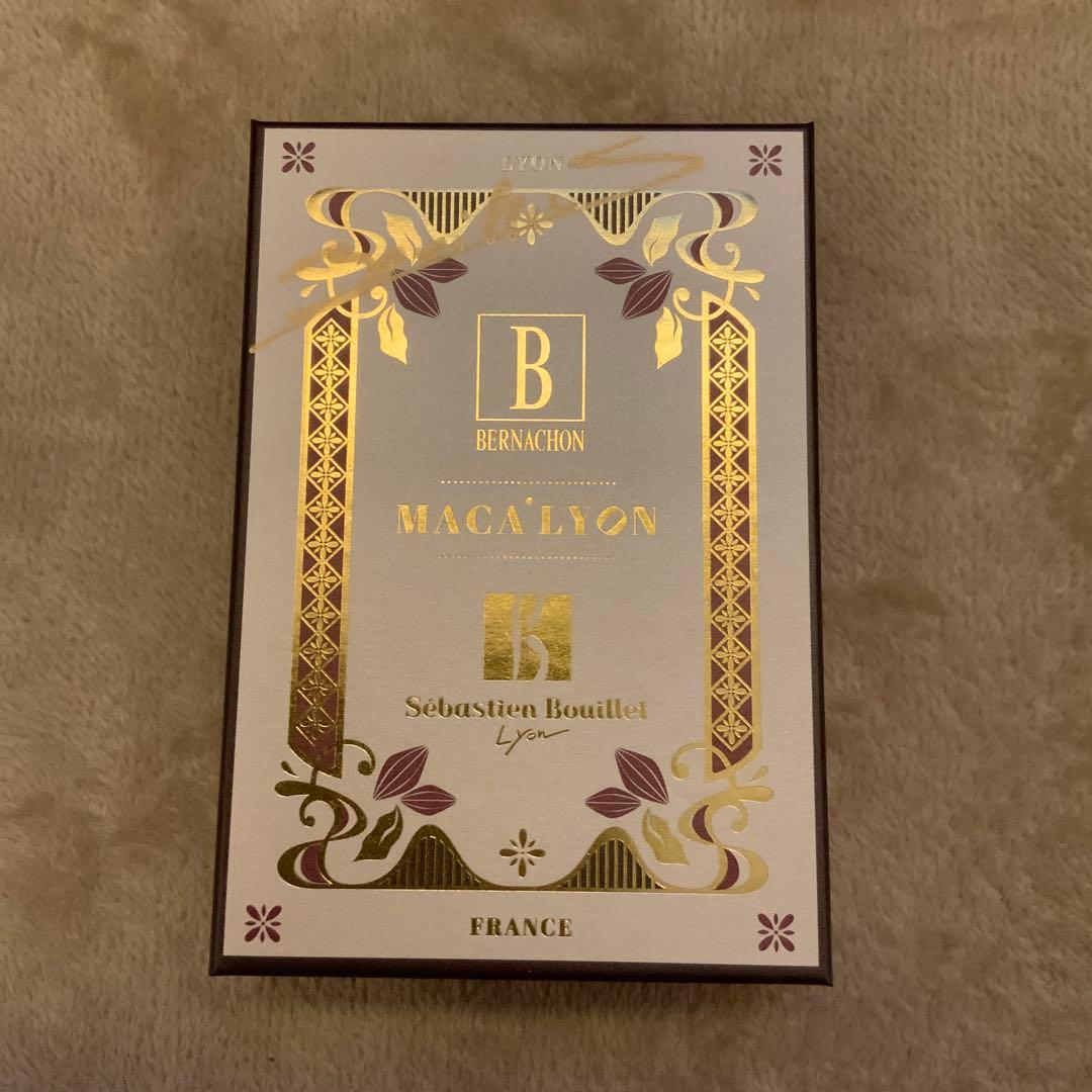 セバスチャンブイエ　ベルナシオン コラボ　BBマカリヨン