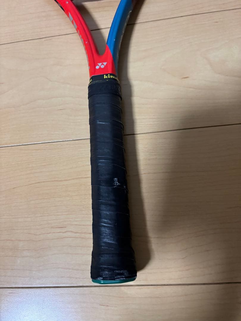 年末セール！YONEX VコアⅠ00L280g 硬式テニスラケット、グリップ1