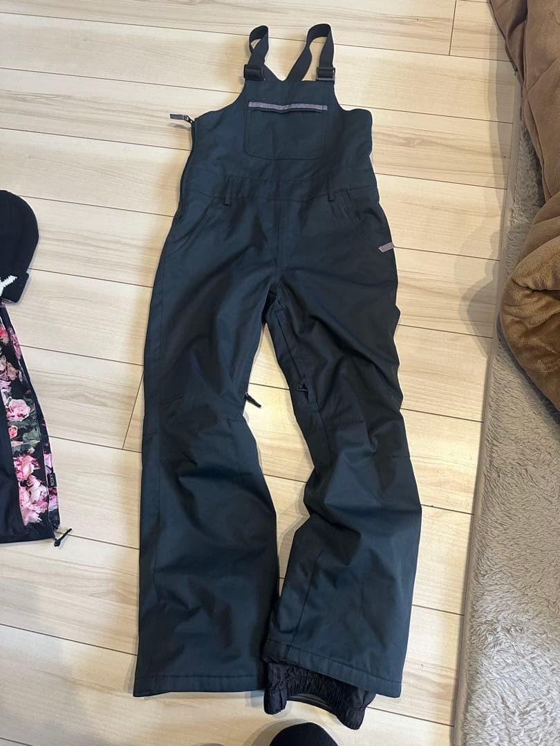 ROXY スノーボードウェア 子ども用 黒/花柄