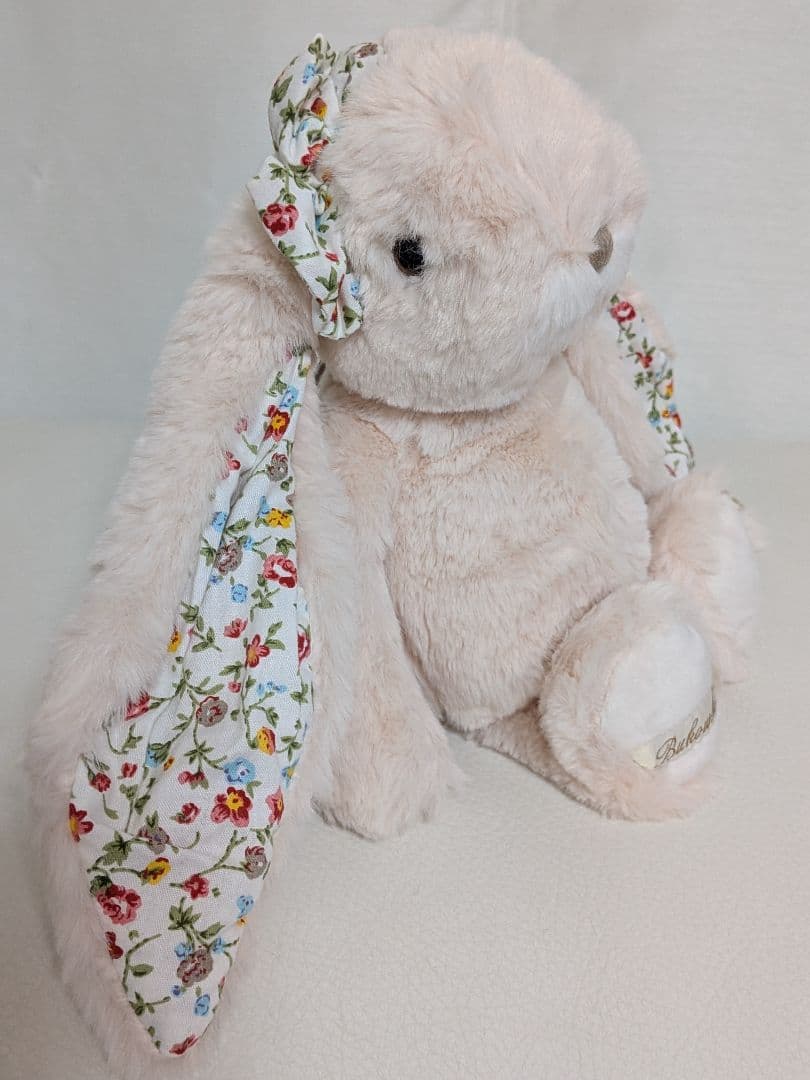 【新品未使用品】ブコウスキー ★うさぎ ぬいぐるみ