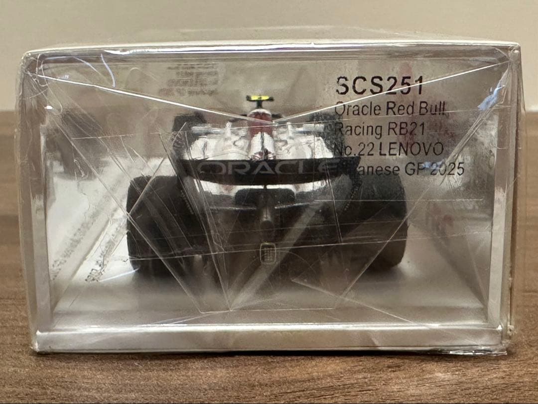 【あや】1/43レッドブル2025 角田日の丸カラー鈴鹿サーキットバージョ