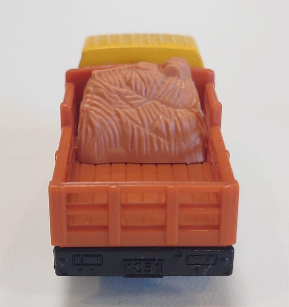 【リカルメ商い】 トミカ【31】 SUZUKI CARRY 家畜運搬車