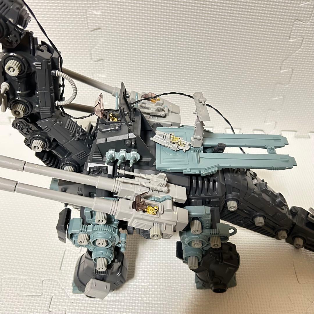 完品 美品 旧ゾイド ウルトラザウルス 外箱 説明書付属 メカ生体版 昭和版