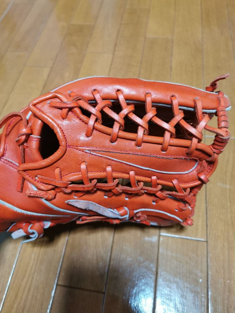 Nike SHADO 硬式用グローブ