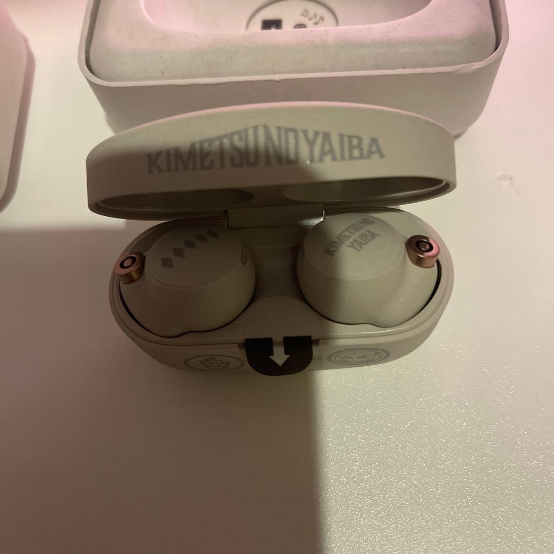 煉獄杏寿郎　未使用品　ワイヤレスノイズキャンセリング ステレオヘッドセット