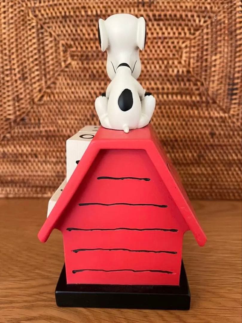 snopy カレンダー置物