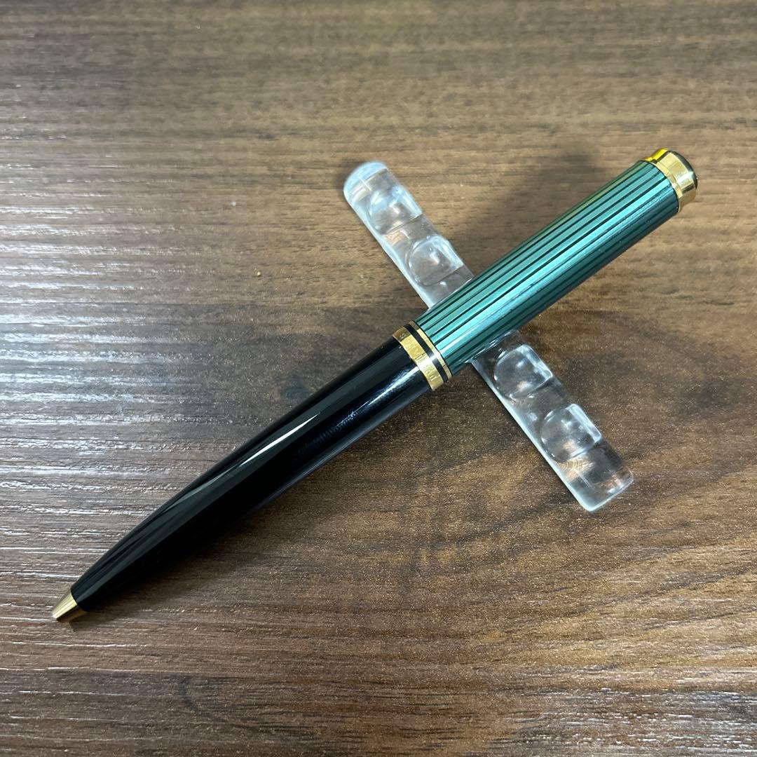 Pelikan ボールペン スーベレン　グリーンストライブ　K600
