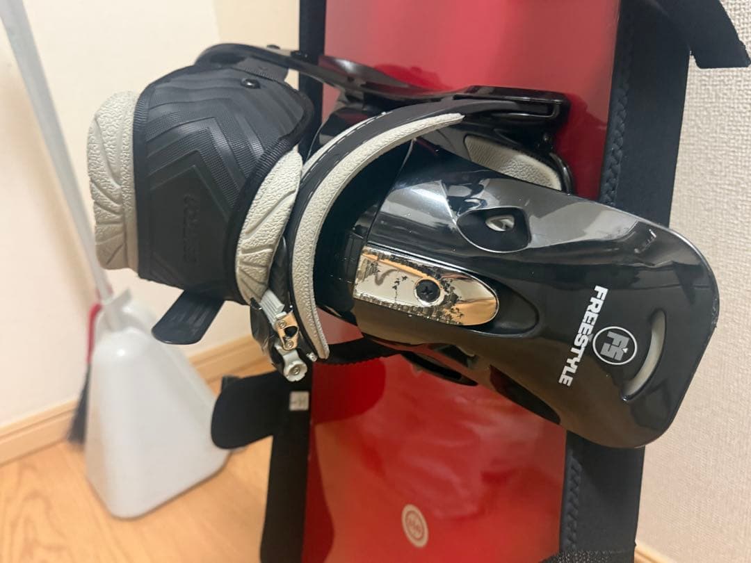 BURTON スノーボード レッド/ホワイト 156