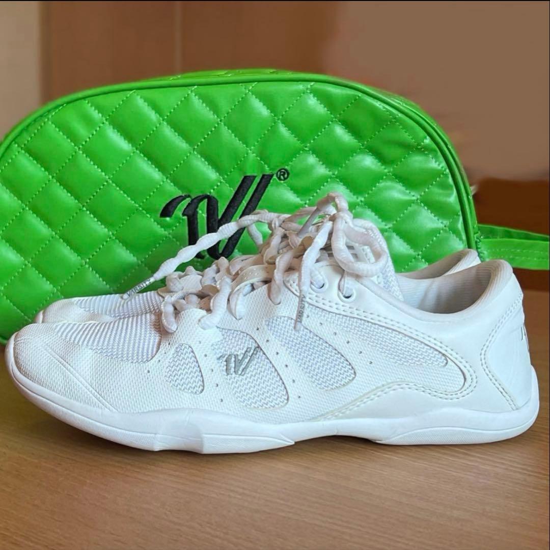 【値下】美品 22cm Varsity バーシティチアシューズA41 ケース付き