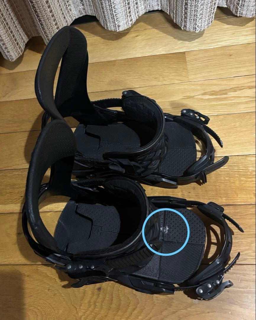 サロモン　HOLOGRAM SHADOWFIT スノーボードビンディング