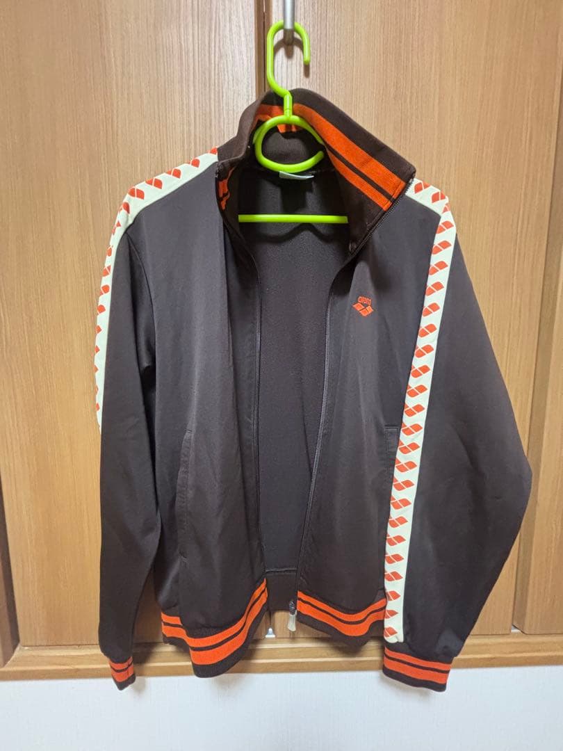 arena ジャージセット