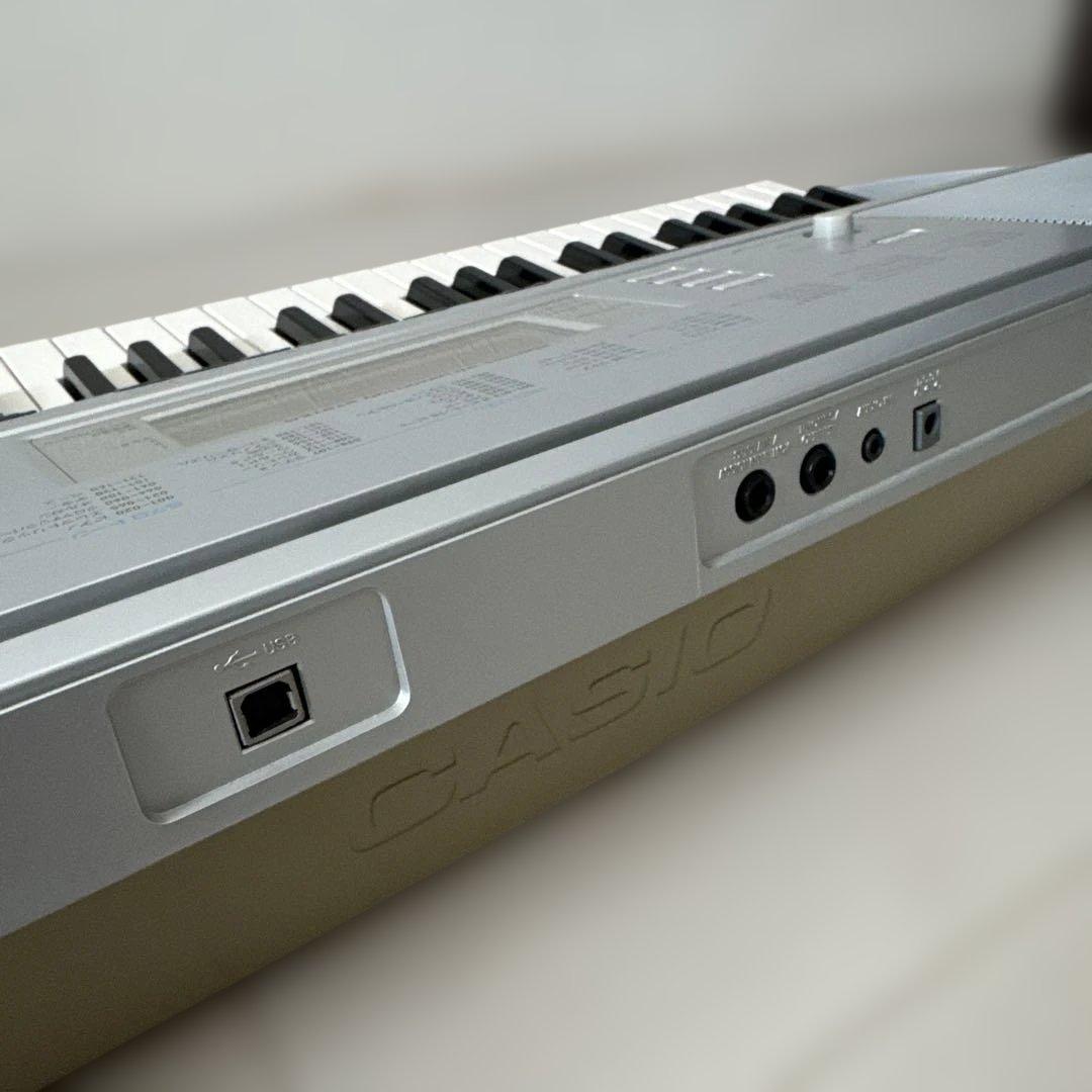 【美品】CASIO CTK-4000 電子キーボード　電子ピアノ本体　アダプタ付