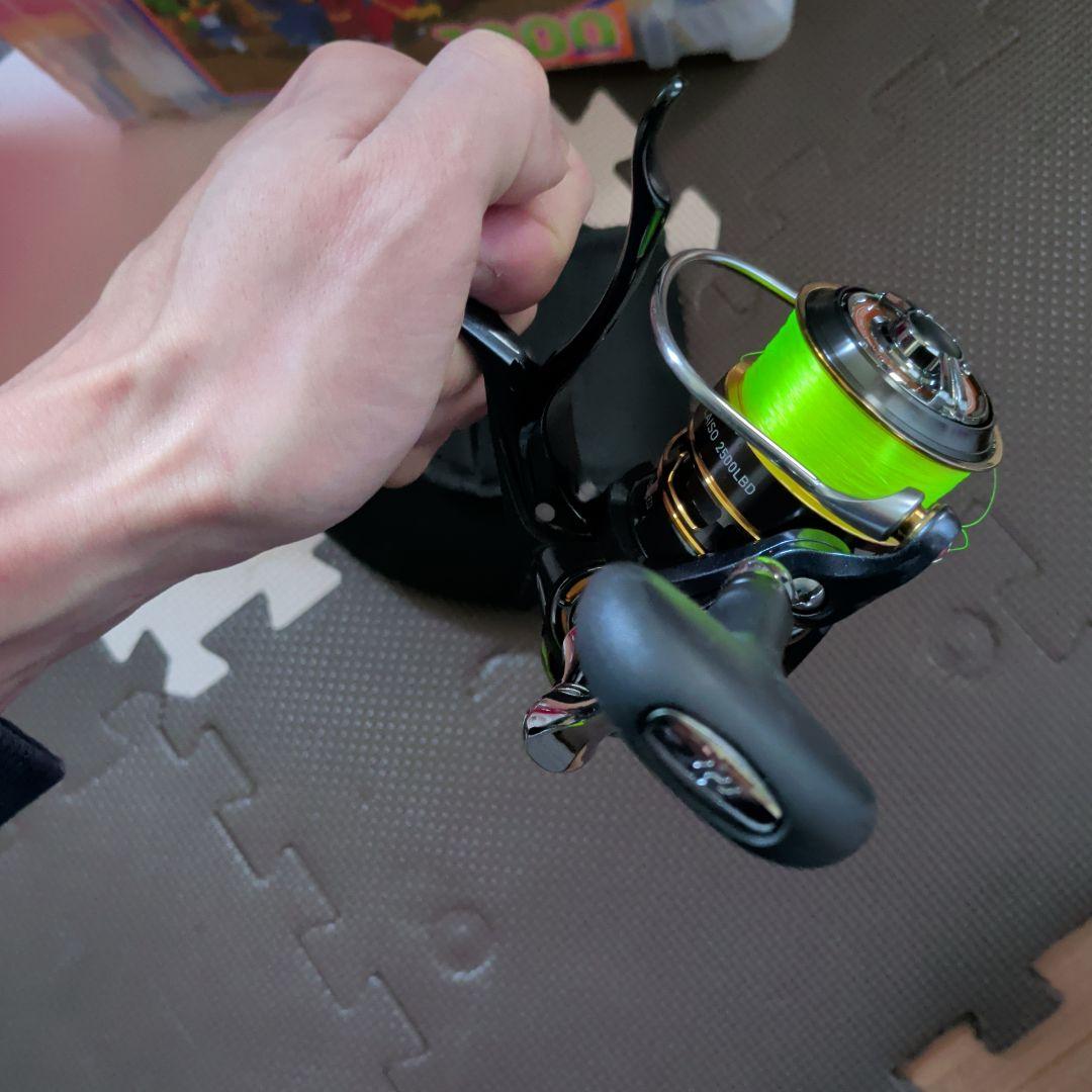 り*け様 ダイワ　プレイソ　2500LBD　レバーブレーキ